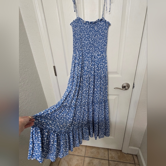Reformation Nira Smock Dress Strapless Midi Maxi Blue Floral XS - Picture 9 of 12